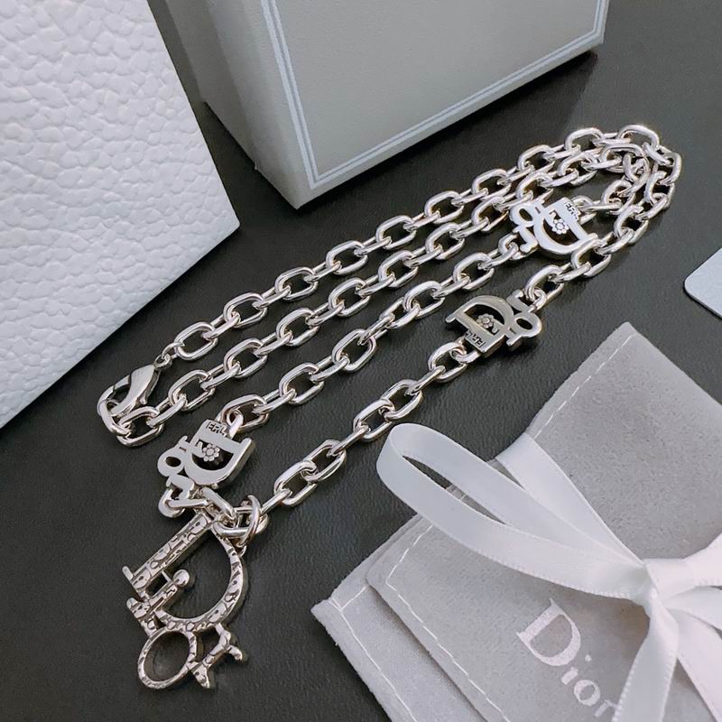 Dior Necklace 04lyr165 (3)